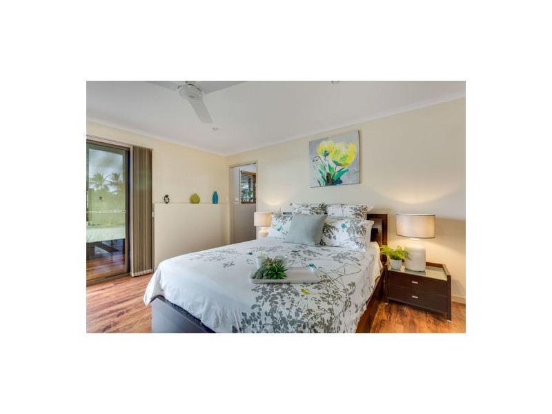 15 Swan Street, Slade Point QLD 4740