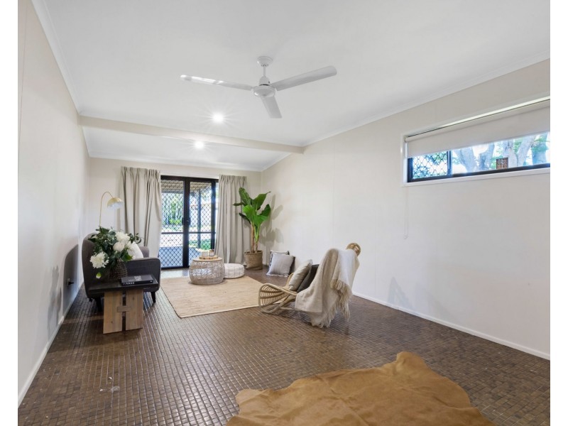 19 Harris Street, Beaconsfield QLD 4740