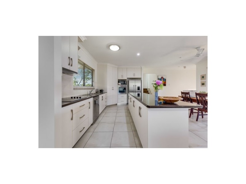 49 Hinze Circuit, Rural View QLD 4740