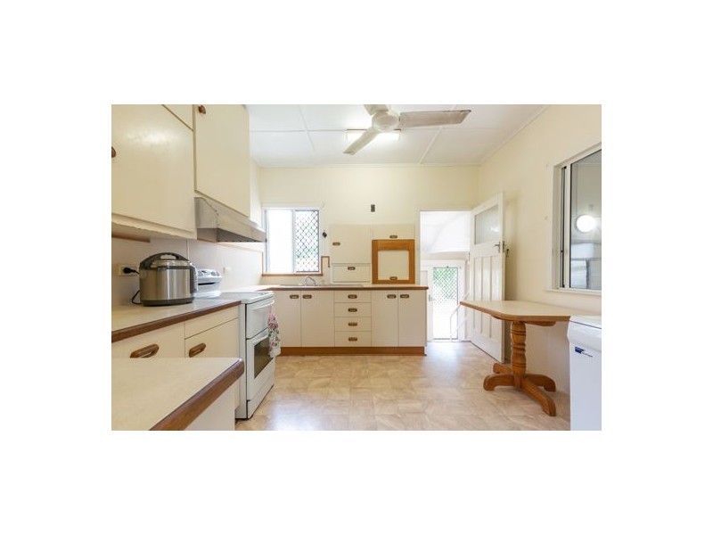105 Webberley Street, West Mackay QLD 4740