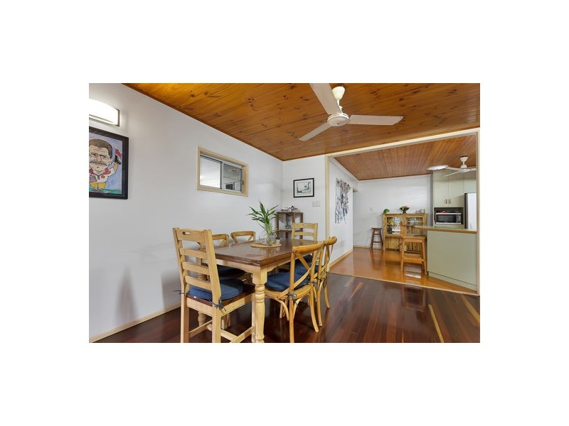 10 Downie Avenue, Bucasia QLD 4750