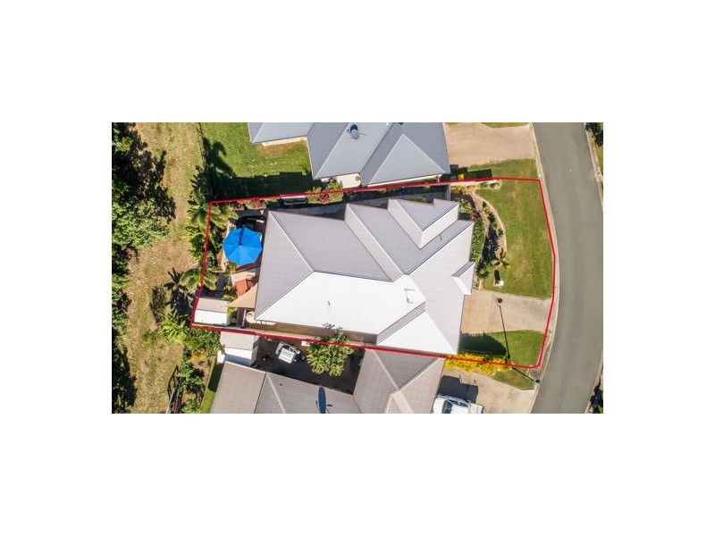 21 Village Circuit, Eimeo QLD 4740
