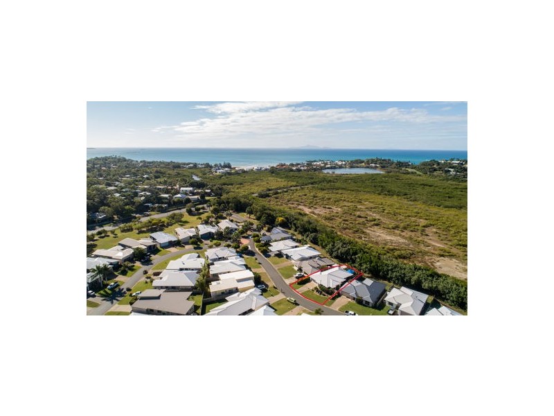 21 Village Circuit, Eimeo QLD 4740