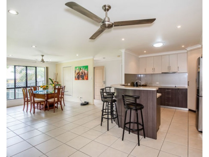 15 Raylene Street, Mount Pleasant QLD 4740