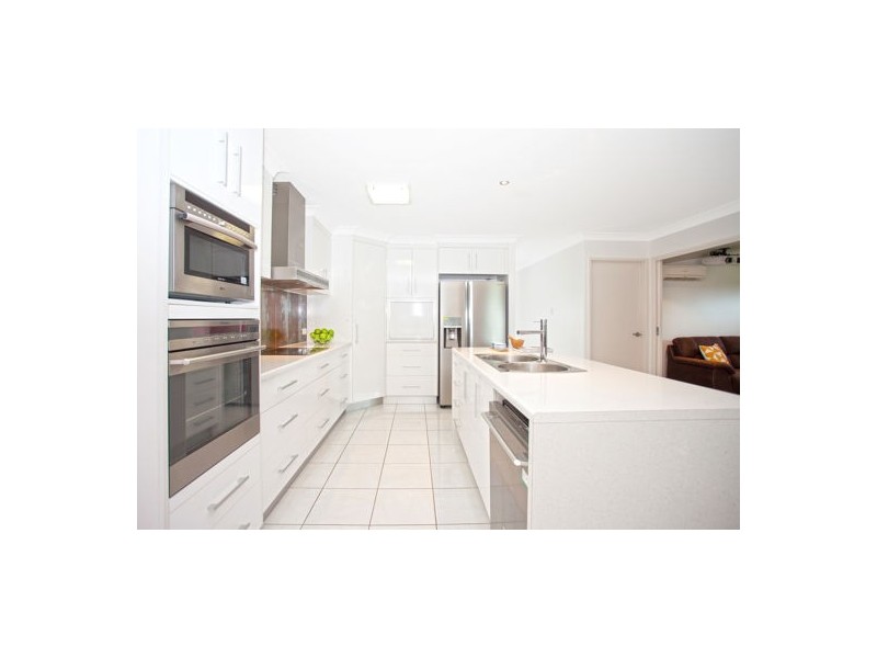 45 Pratts Road, Bakers Creek QLD 4740