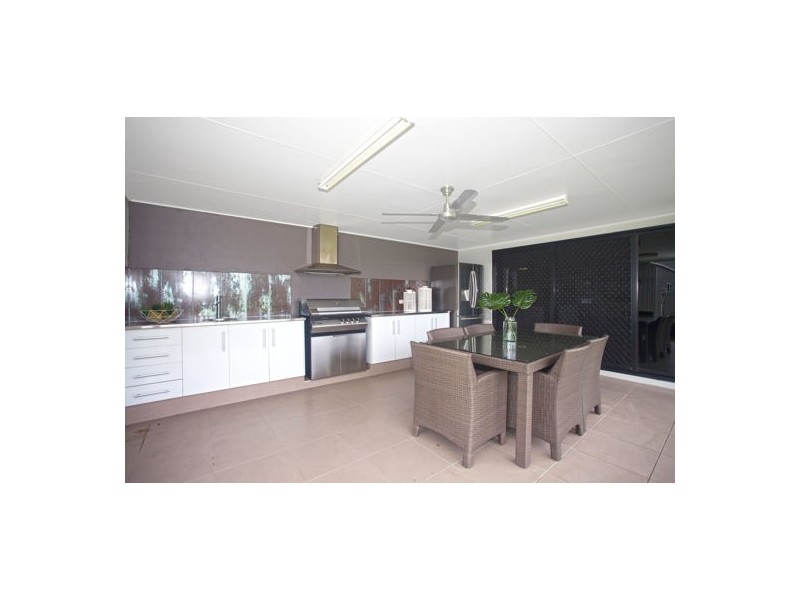 45 Pratts Road, Bakers Creek QLD 4740