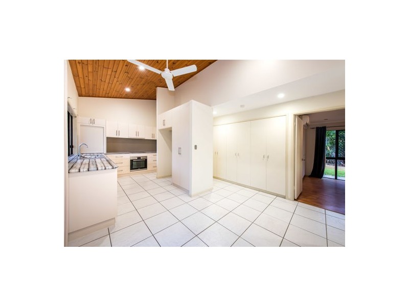 11 Yaralla Avenue, East Mackay QLD 4740