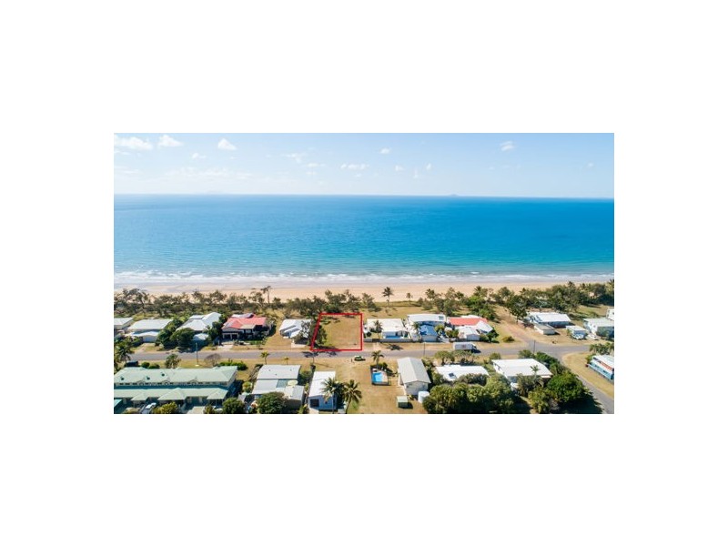 28 Owen Jenkins Drive, Sarina Beach QLD 4737