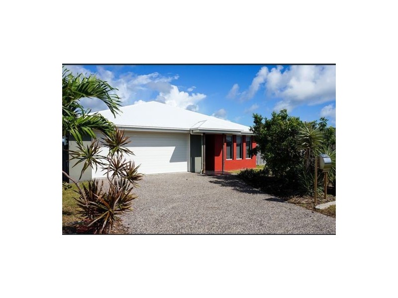 20 Hawkins Street, Bucasia QLD 4750