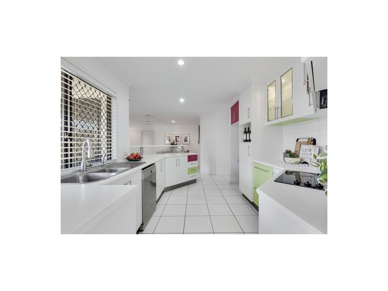 9 Leichardt Way, Andergrove QLD 4740