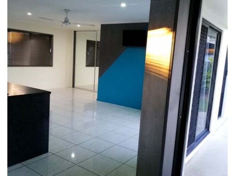 12 Lenesha Drive, Andergrove QLD 4740