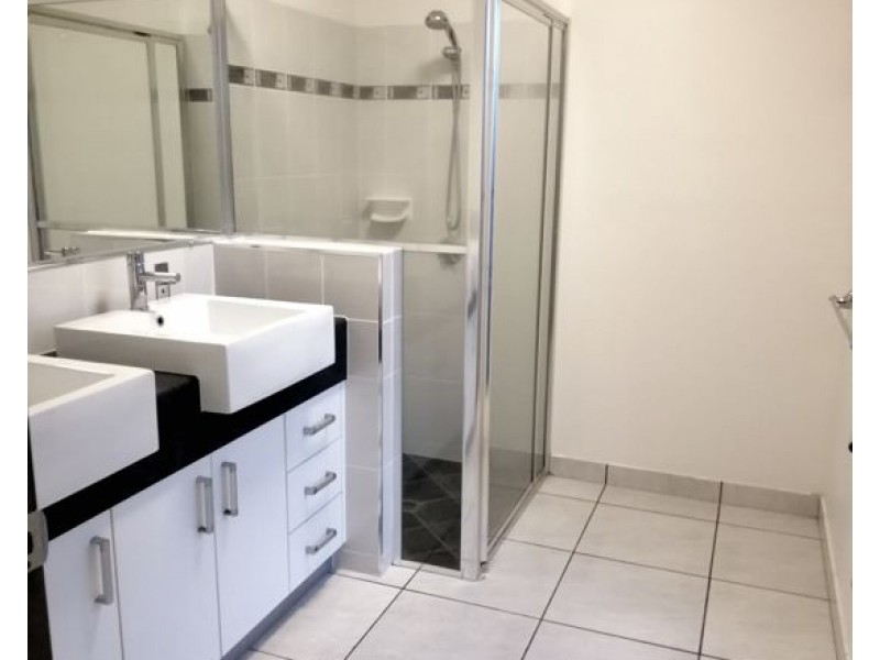 12 Lenesha Drive, Andergrove QLD 4740