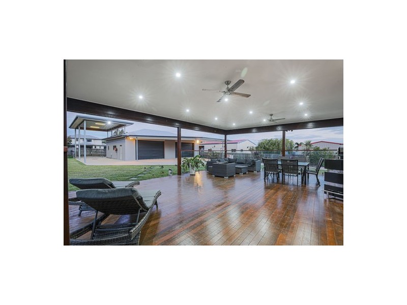 14 Sturt Cresent, Erakala QLD 4740