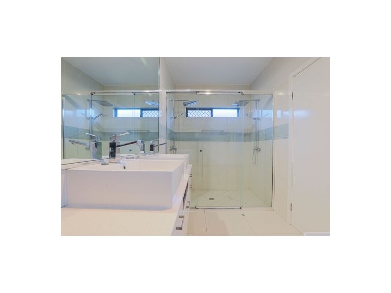 14 Sturt Cresent, Erakala QLD 4740