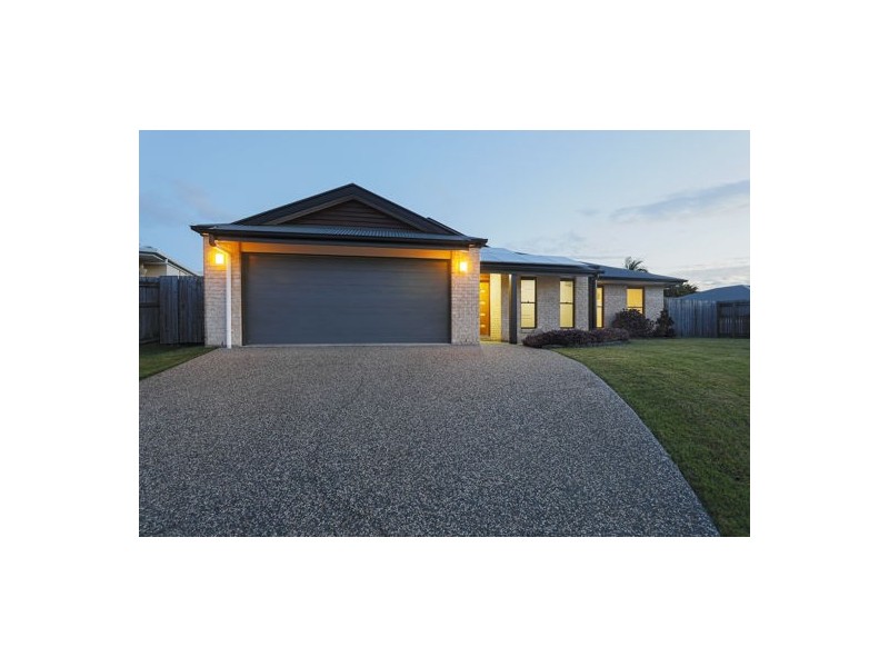 13 Cooper Court, Rural View QLD 4740