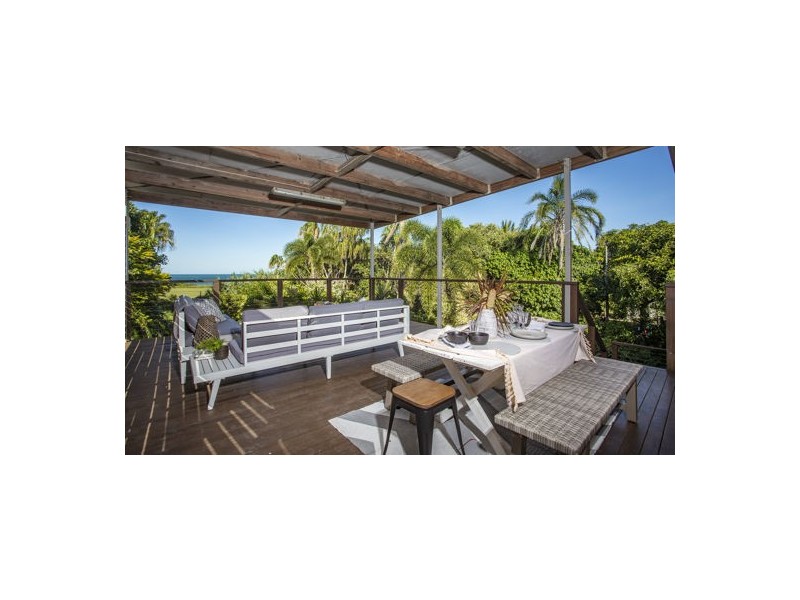 14 Silver Street, Grasstree Beach QLD 4740