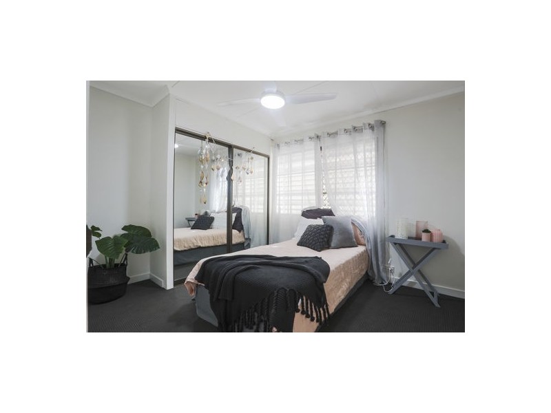 14 Silver Street, Grasstree Beach QLD 4740