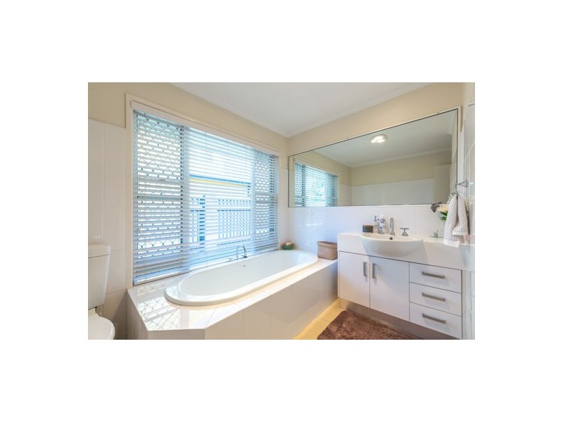 35 Edward Street, South Mackay QLD 4740