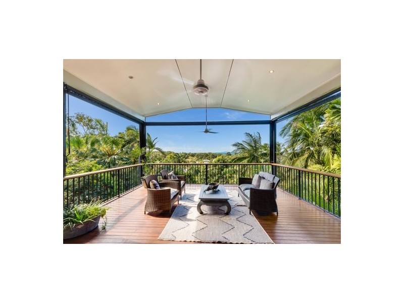 12 Mowlam Street, Eimeo QLD 4740