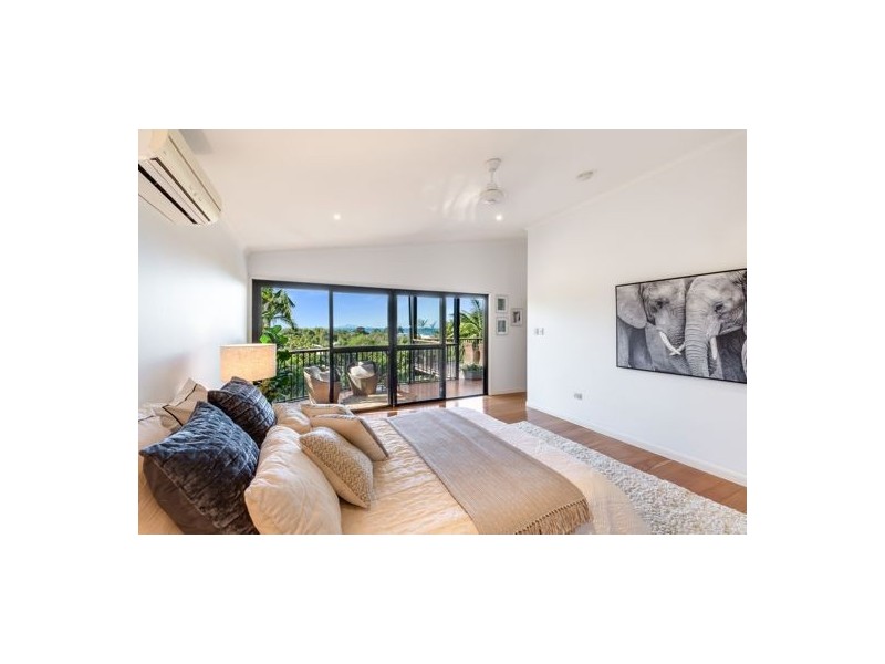 12 Mowlam Street, Eimeo QLD 4740