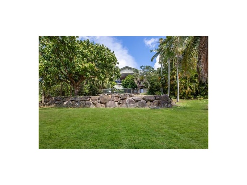 12 Mowlam Street, Eimeo QLD 4740