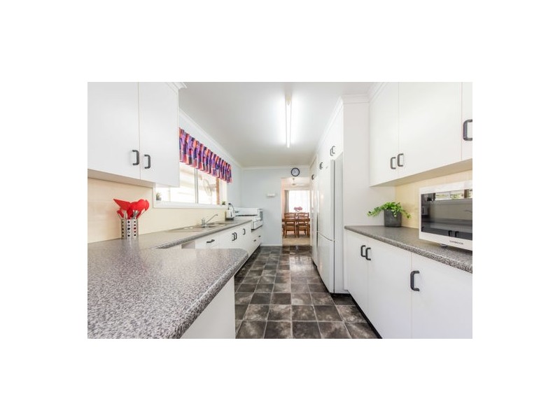 961 Mackay Eungella Road, Pleystowe QLD 4741