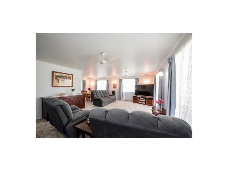 961 Mackay Eungella Road, Pleystowe QLD 4741