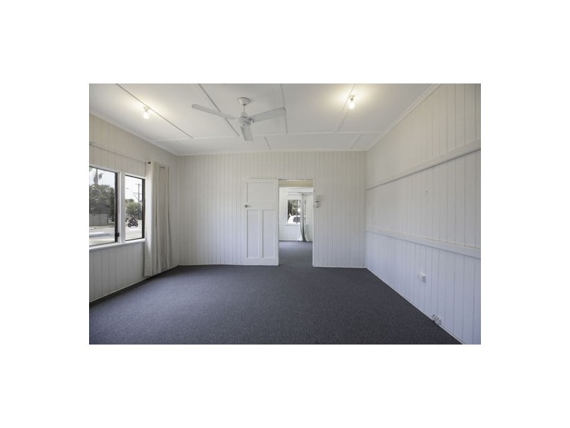 73 Juliet Street, South Mackay QLD 4740