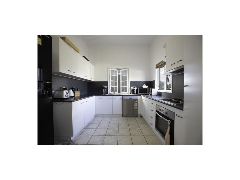 83 Scott Street, South Mackay QLD 4740