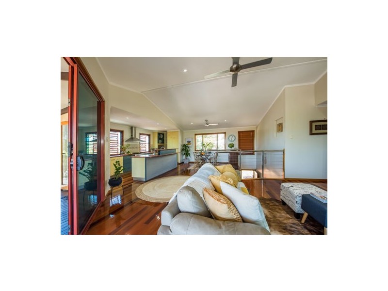 15 Alexander Street, Rural View QLD 4740
