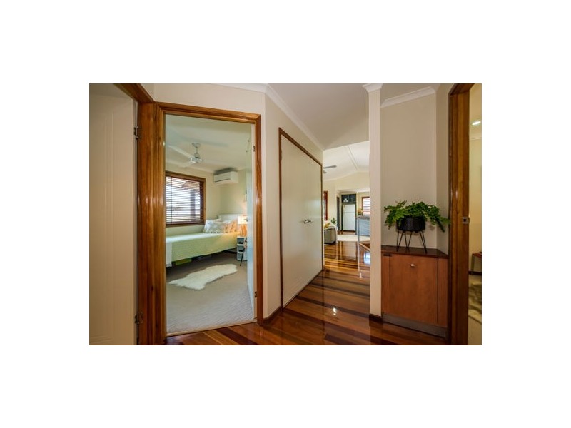 15 Alexander Street, Rural View QLD 4740