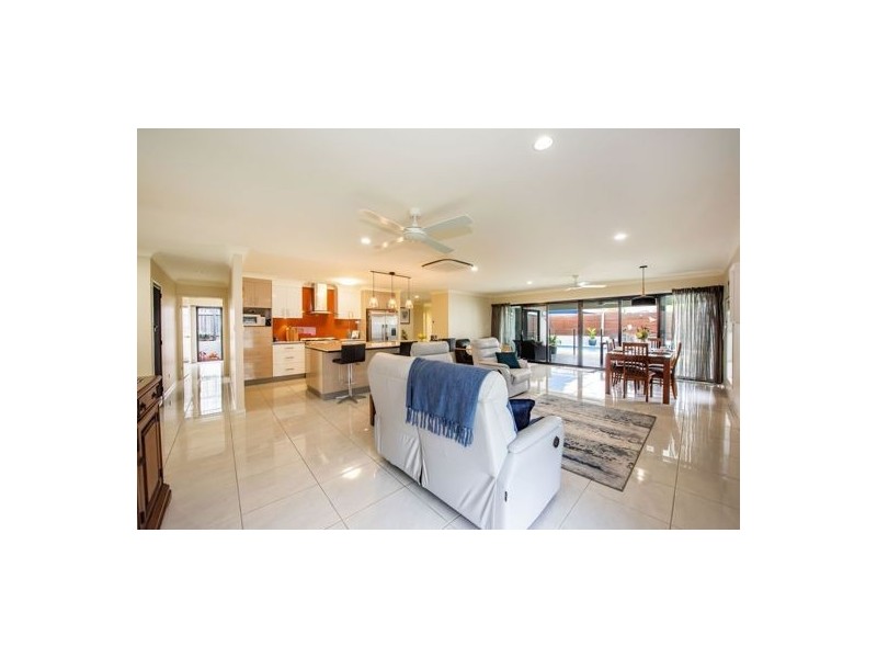 12 Camellen Street, Beaconsfield QLD 4740