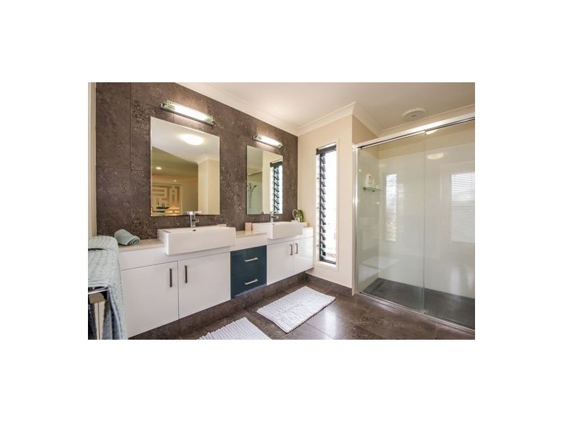 12 Camellen Street, Beaconsfield QLD 4740