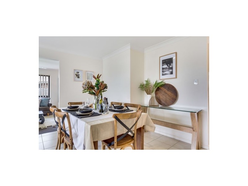 17 Parklane Crescent, Beaconsfield QLD 4740