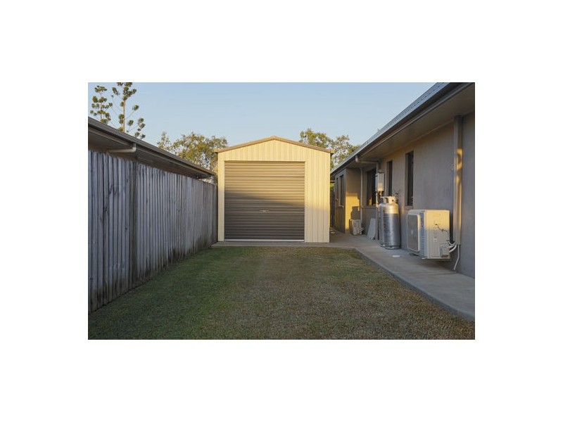 11 Canecutters Drive, Ooralea QLD 4740