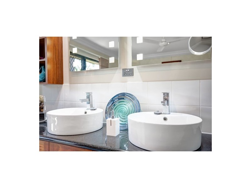 11 Corella Way, Blacks Beach QLD 4740