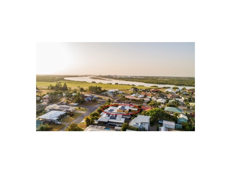 14 Riverleigh Drive, North Mackay QLD 4740