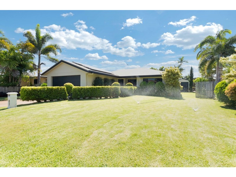 7 Blaxland Close, Andergrove QLD 4740