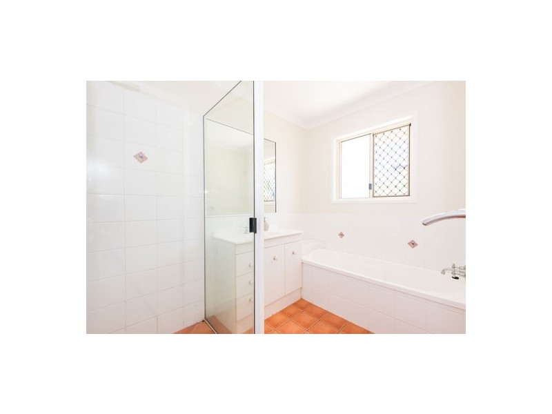 10 Lois Street, Mount Pleasant QLD 4740