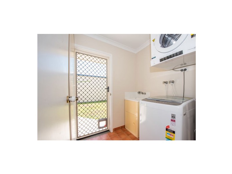 10 Lois Street, Mount Pleasant QLD 4740