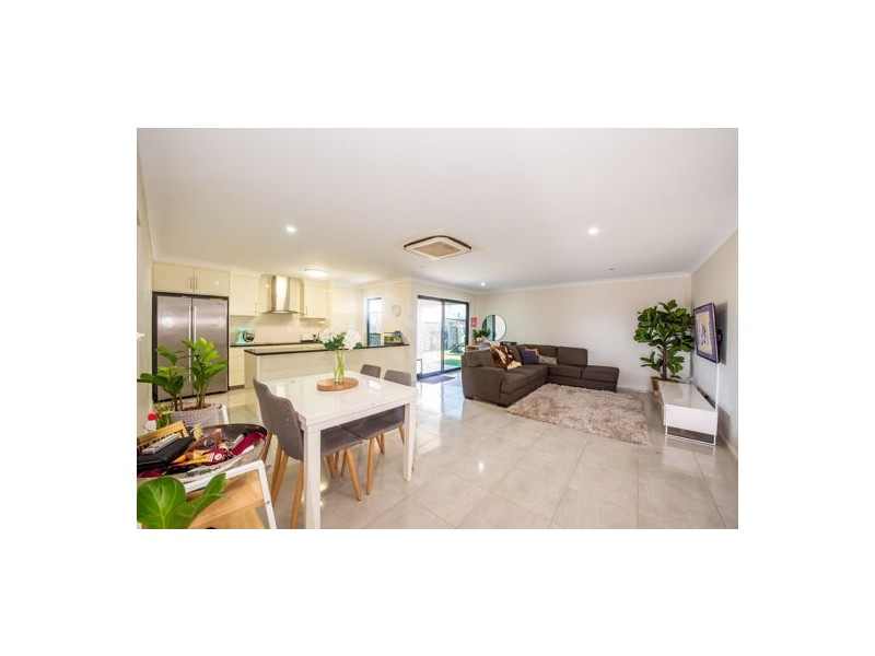 2-1 Bellavista Circuit, Beaconsfield QLD 4740