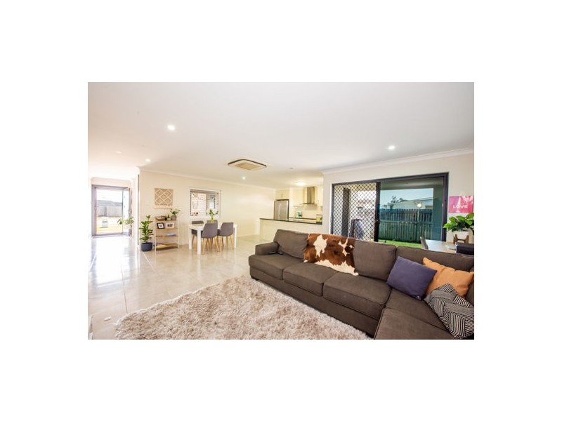 2-1 Bellavista Circuit, Beaconsfield QLD 4740