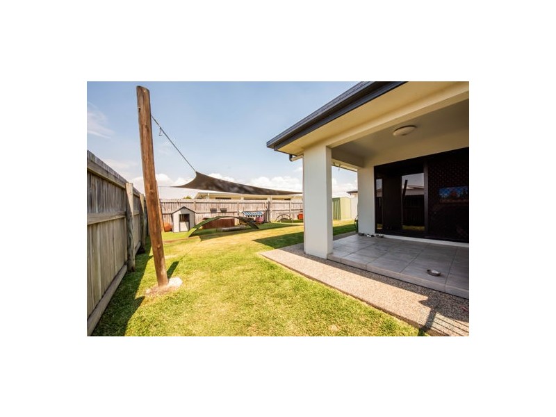 2-1 Bellavista Circuit, Beaconsfield QLD 4740