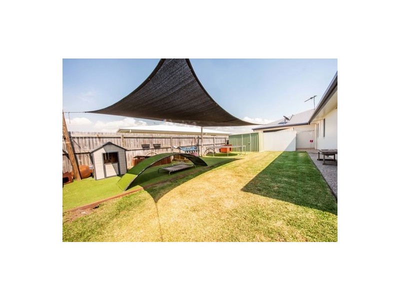 2-1 Bellavista Circuit, Beaconsfield QLD 4740