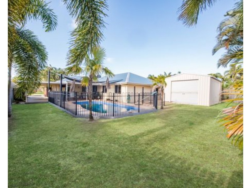13 Marine Parade, Bucasia QLD 4750