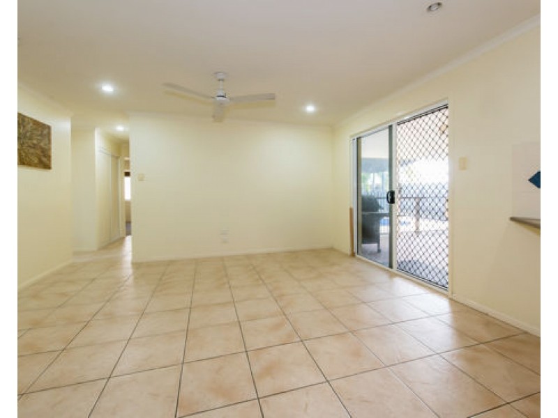 13 Marine Parade, Bucasia QLD 4750