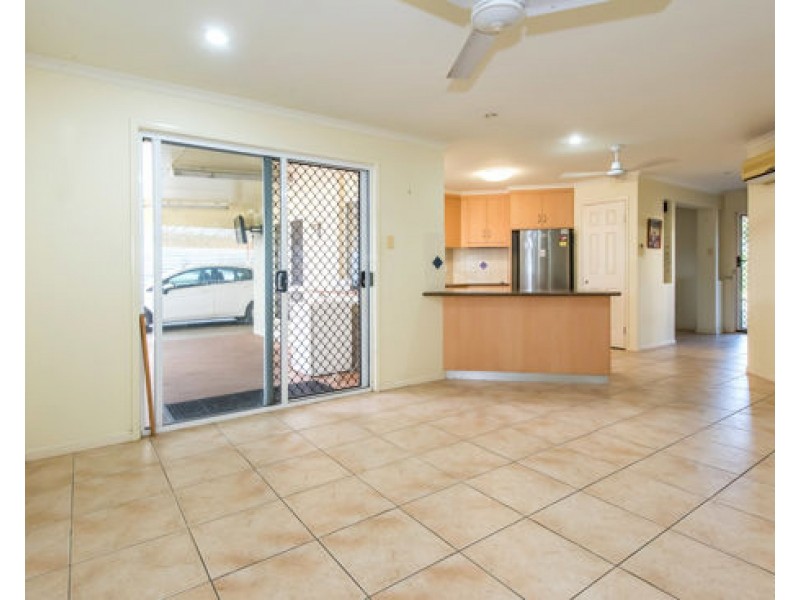 13 Marine Parade, Bucasia QLD 4750