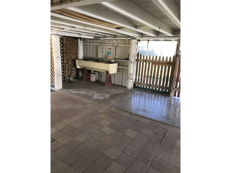 34 Wardrop Street, West Mackay QLD 4740