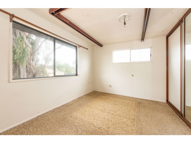 10 Lachlan Street, Mount Pleasant QLD 4740