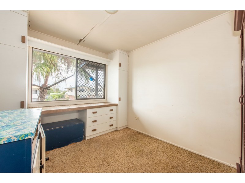 10 Lachlan Street, Mount Pleasant QLD 4740